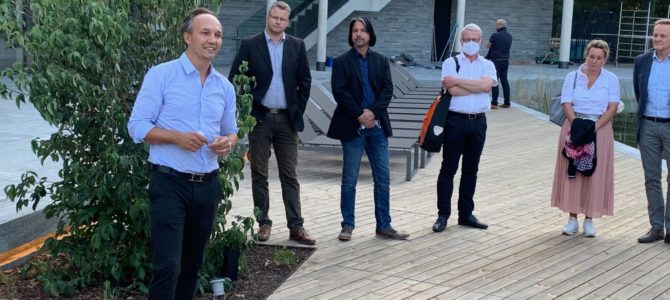 Besuch der neuen Waldsauna in der Westfalen-Therme Besuch der neuen Waldsauna in der Westfalen-Therme