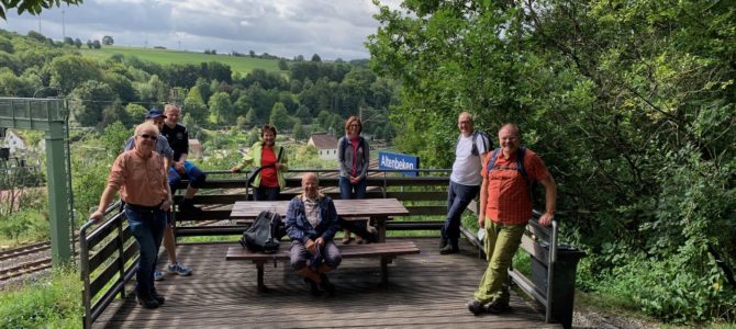 Sommerwanderung mit dem Wirtschaftsclub Sommerwanderung mit dem Wirtschaftsclub